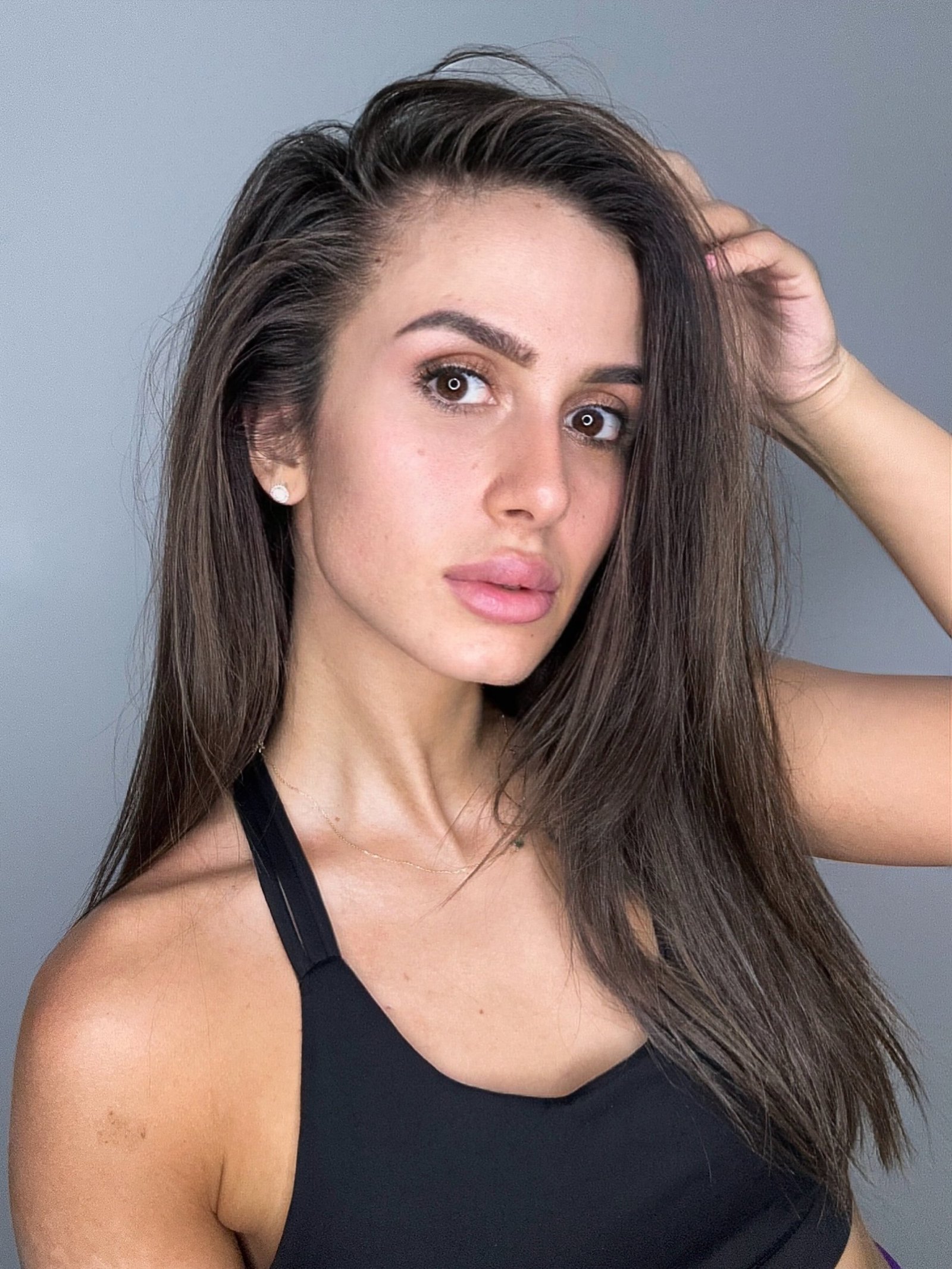 Andrea Cvetkov, makeup artist based in Sofia